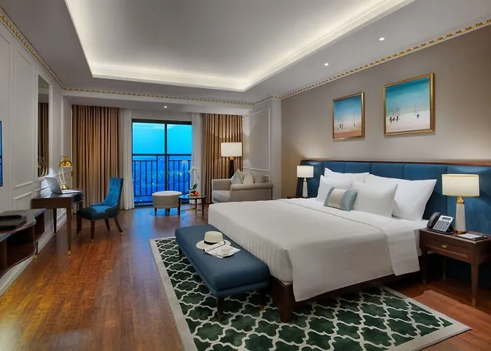 Flc Bay Golf Club & Luxury 5*