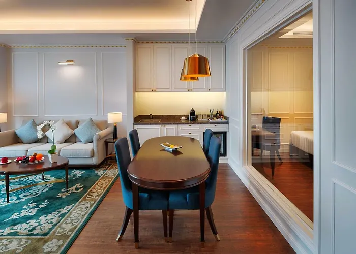 Flc Bay Golf Club & Luxury Hotel